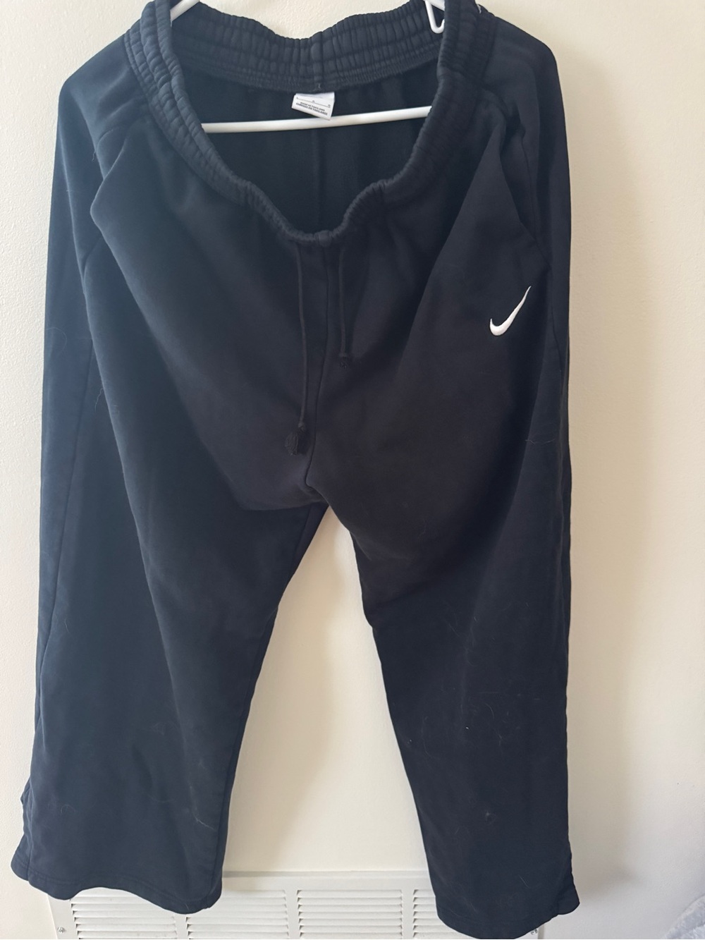 Nike Woman’s Fleece Sweatpants with Swoosh
